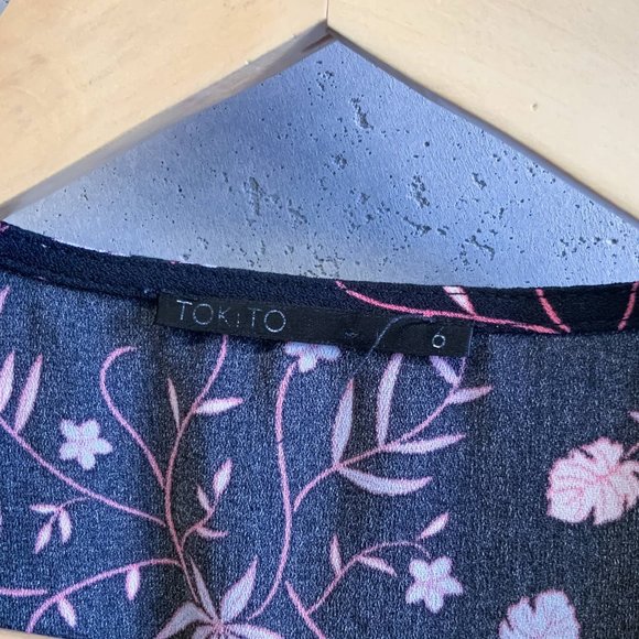 TOKITO Womens Black Pink Floral Tie Front Casual Blouse Top - Size 6 - Picture 3 of 5